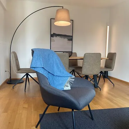 Modern 3bdr Duplex With Skyroof In Trendy West Appartement *