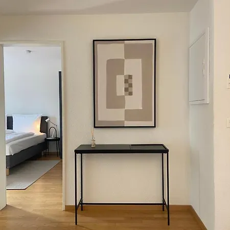 Modern 3bdr Duplex With Skyroof In Trendy West
