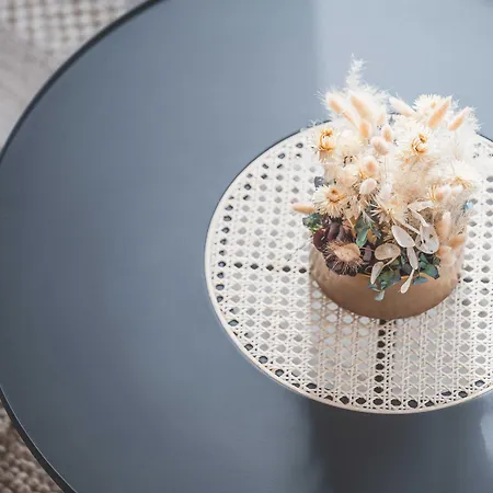 Modern 3bdr Duplex With Skyroof In Trendy West