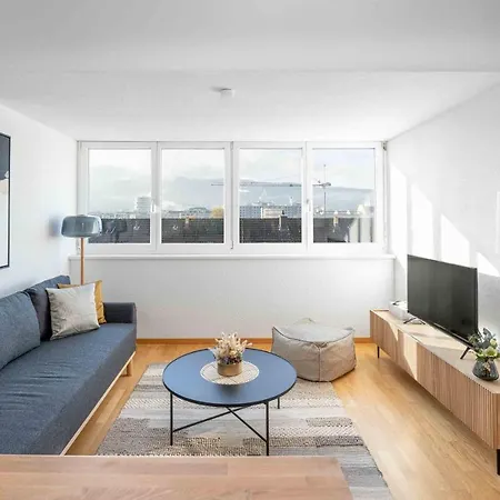 Modern 3bdr Duplex With Skyroof In Trendy West * Zurigo
