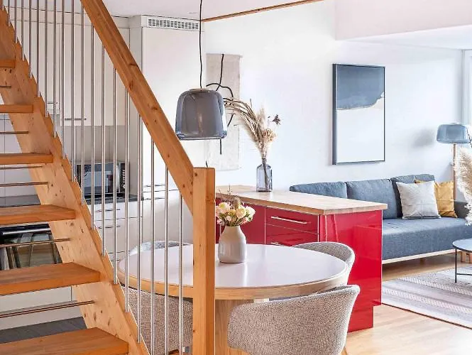 Modern 3bdr Duplex With Skyroof In Trendy West Lägenhet Zürich