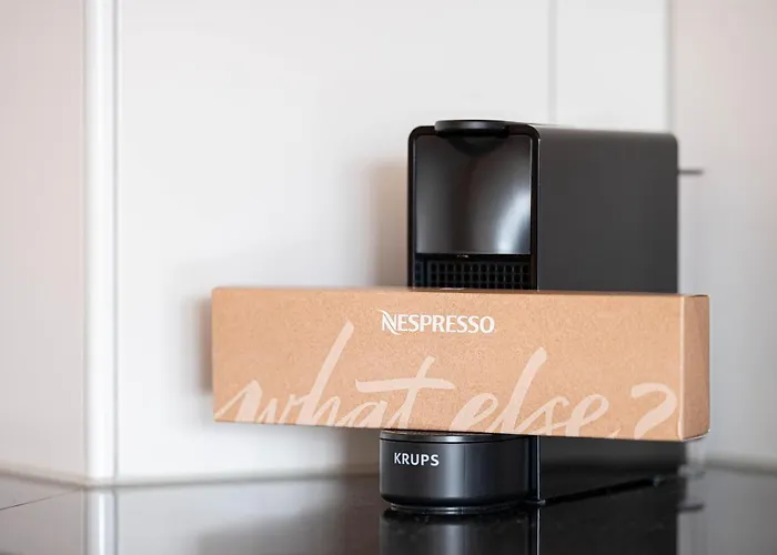 Lägenhet Modern 3bdr Duplex With Skyroof In Trendy West Zürich