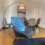 Modern 3bdr Duplex With Skyroof In Trendy West Daire *