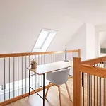Daire Modern 3bdr Duplex With Skyroof In Trendy West