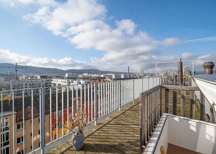 Modern 3bdr Duplex With Skyroof In Trendy West * チューリッヒ