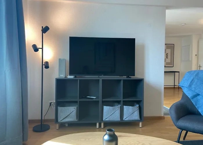 Lägenhet Modern 3bdr Duplex With Skyroof In Trendy West *