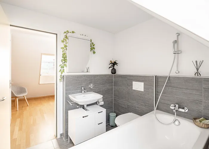 Modern 3bdr Duplex With Skyroof In Trendy West アパート *